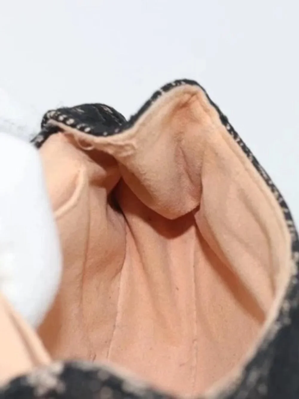 CHANEL brand	chanel color	beige